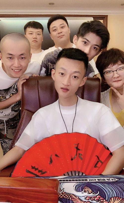 八卦主播爆料大哥视频,大哥视频背后的惊人真相