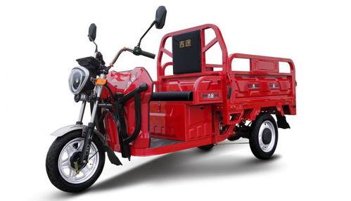 吉林三轮车爆料视频最新,惊现街头暴力冲突，真相令人震惊！