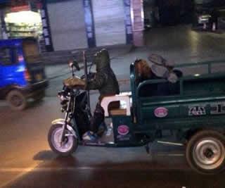 吉林三轮车爆料视频最新,惊现街头暴力冲突，真相令人震惊！